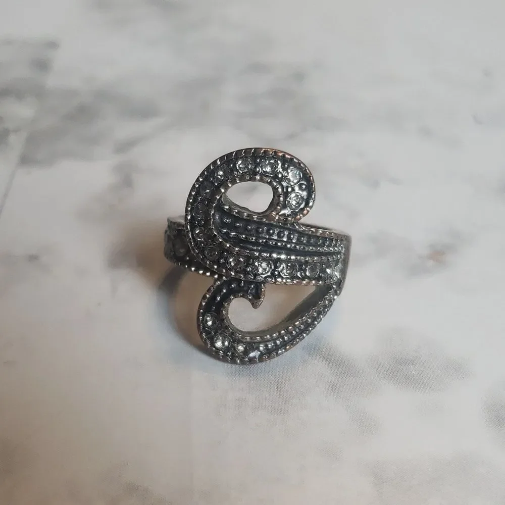 Baroque Rhinestones Swirls Ring Size 7.5 US | Silver Tone Metal
